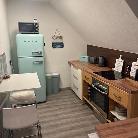 Sandys-Beachhouse Em 2024 Stadion -16 Fahrminuten Ferienwohnung Abtei Brauweiler Business Kueche Klima Parken Relax Travel Work Koeln Naehe بولهايم المظهر الخارجي الصورة