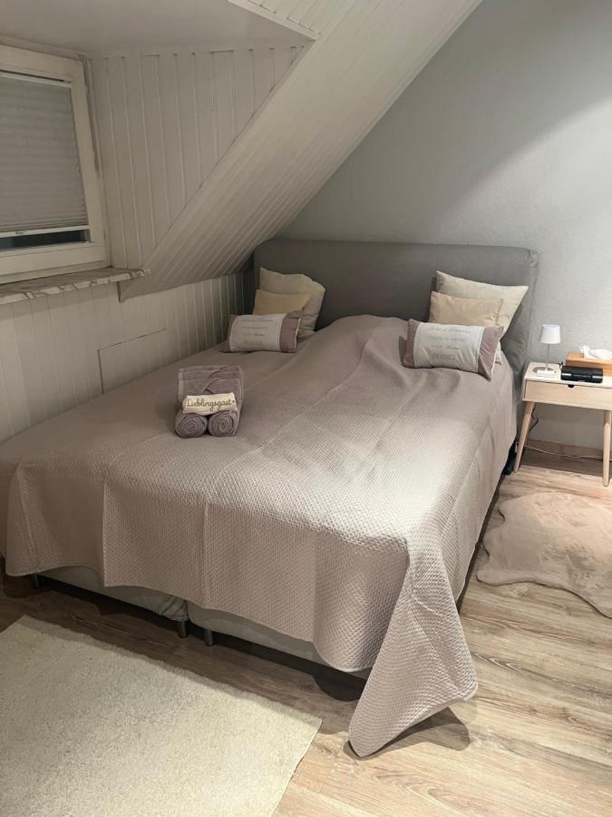 Sandys-Beachhouse Em 2024 Stadion -16 Fahrminuten Ferienwohnung Abtei Brauweiler Business Kueche Klima Parken Relax Travel Work Koeln Naehe بولهايم المظهر الخارجي الصورة